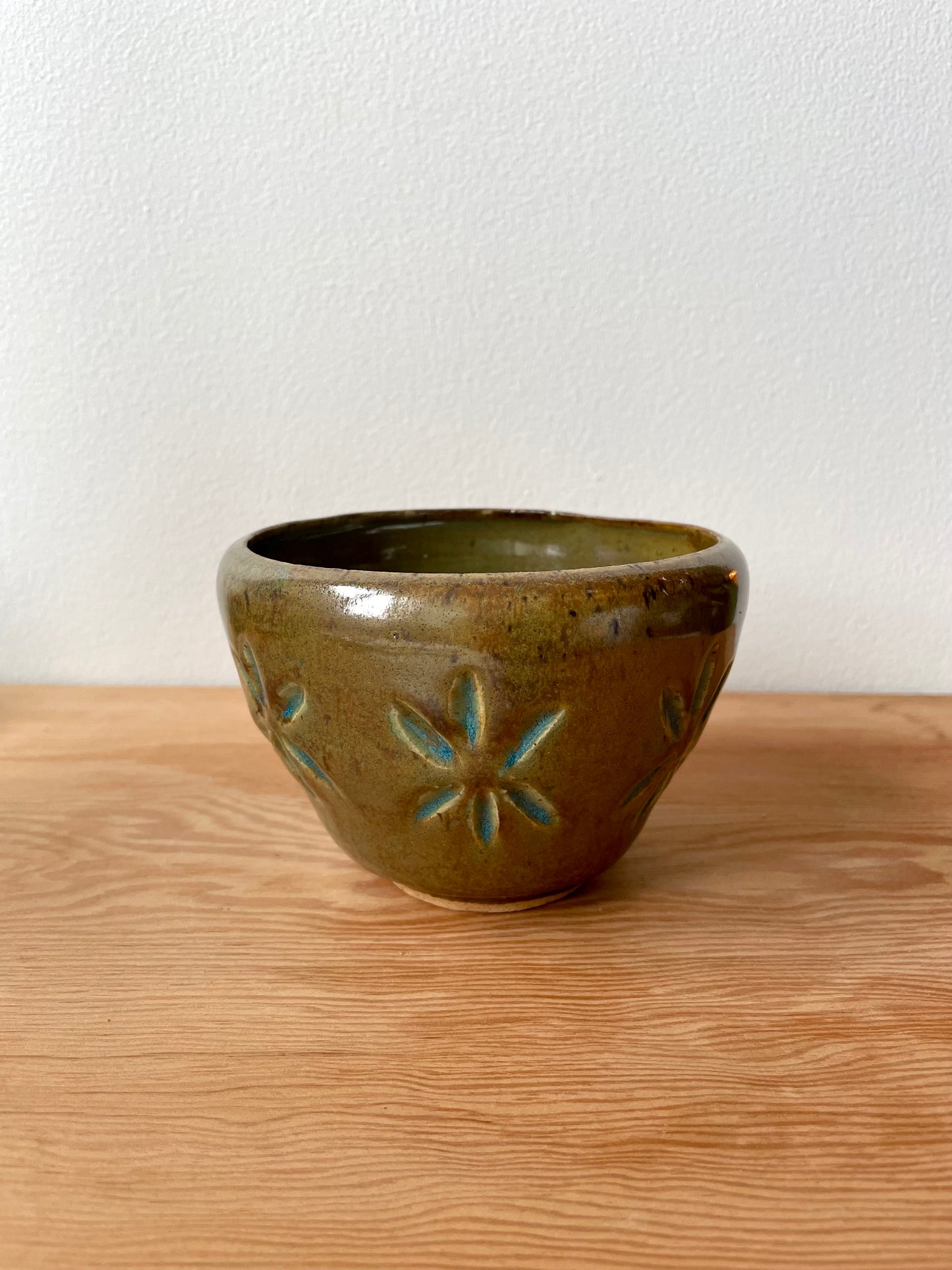 Large Gaucamole Bowl
