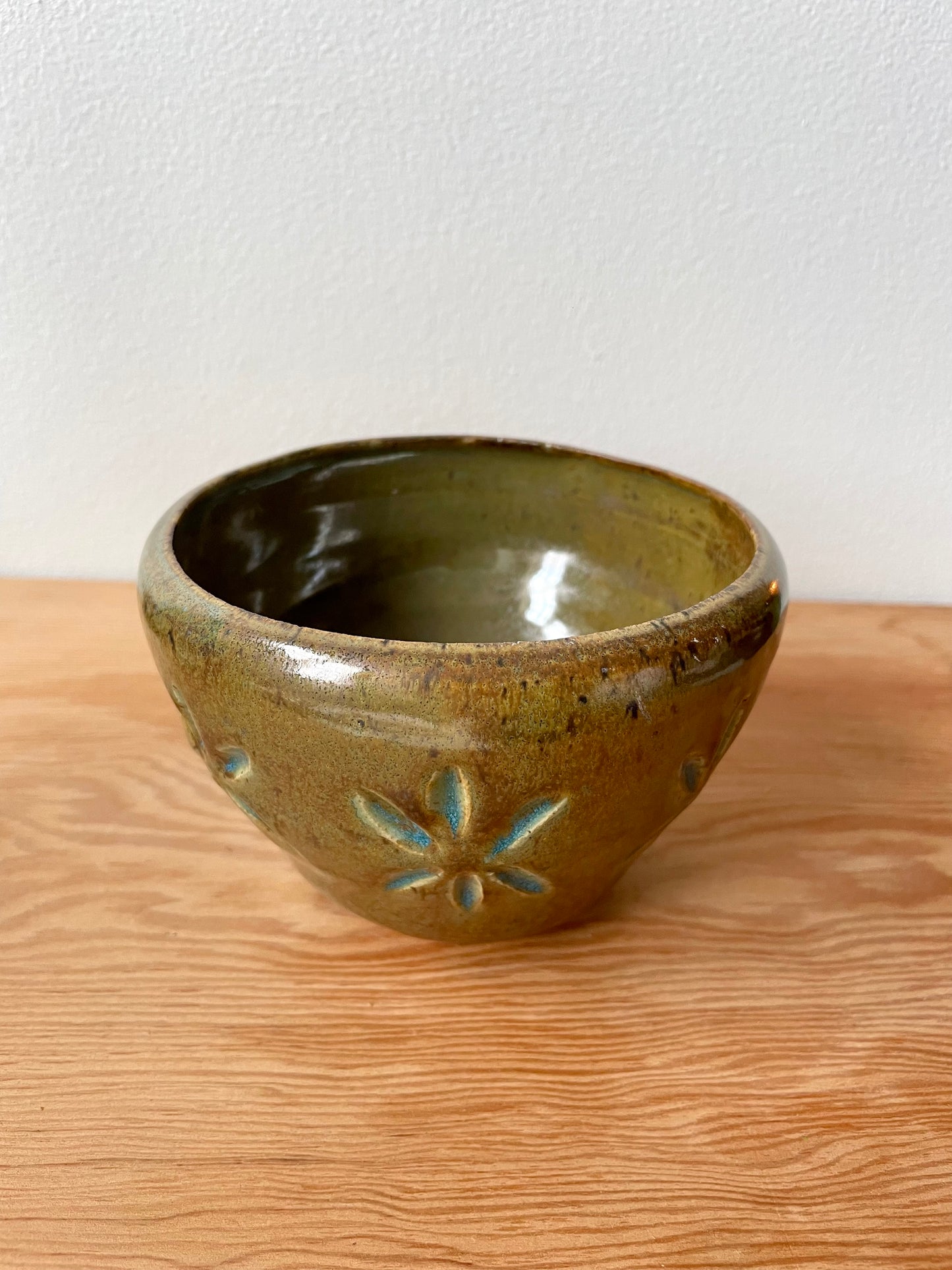 Large Gaucamole Bowl