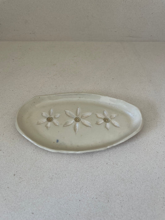 Small Daisy Soap Dish