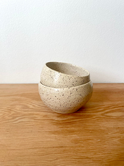 Nesting Pebble Dip Bowls